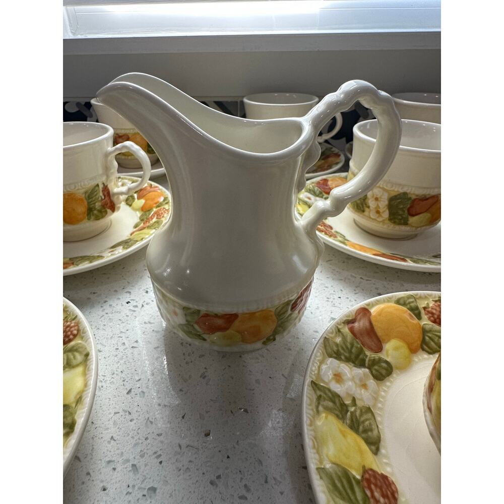 Set Of 10 Vtg Vernon Ware Metlox Della Robbia Cups & Saucers w Cream and Sugar - Picture 4 of 7